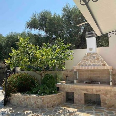Villa Antonia Alykanas  Exterior photo