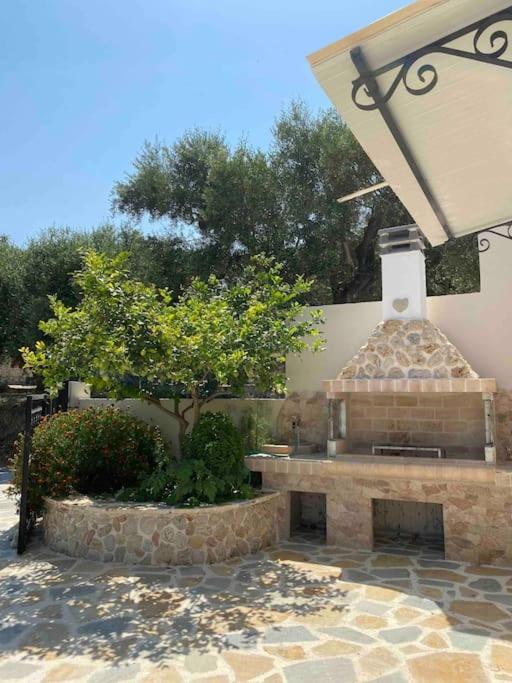 Villa Antonia Alykanas  Exterior photo